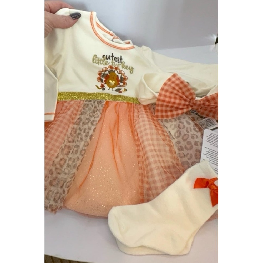 NEW 3-pieces infant girls Rashti & Rashti Baby Starters size 9 months beautiful